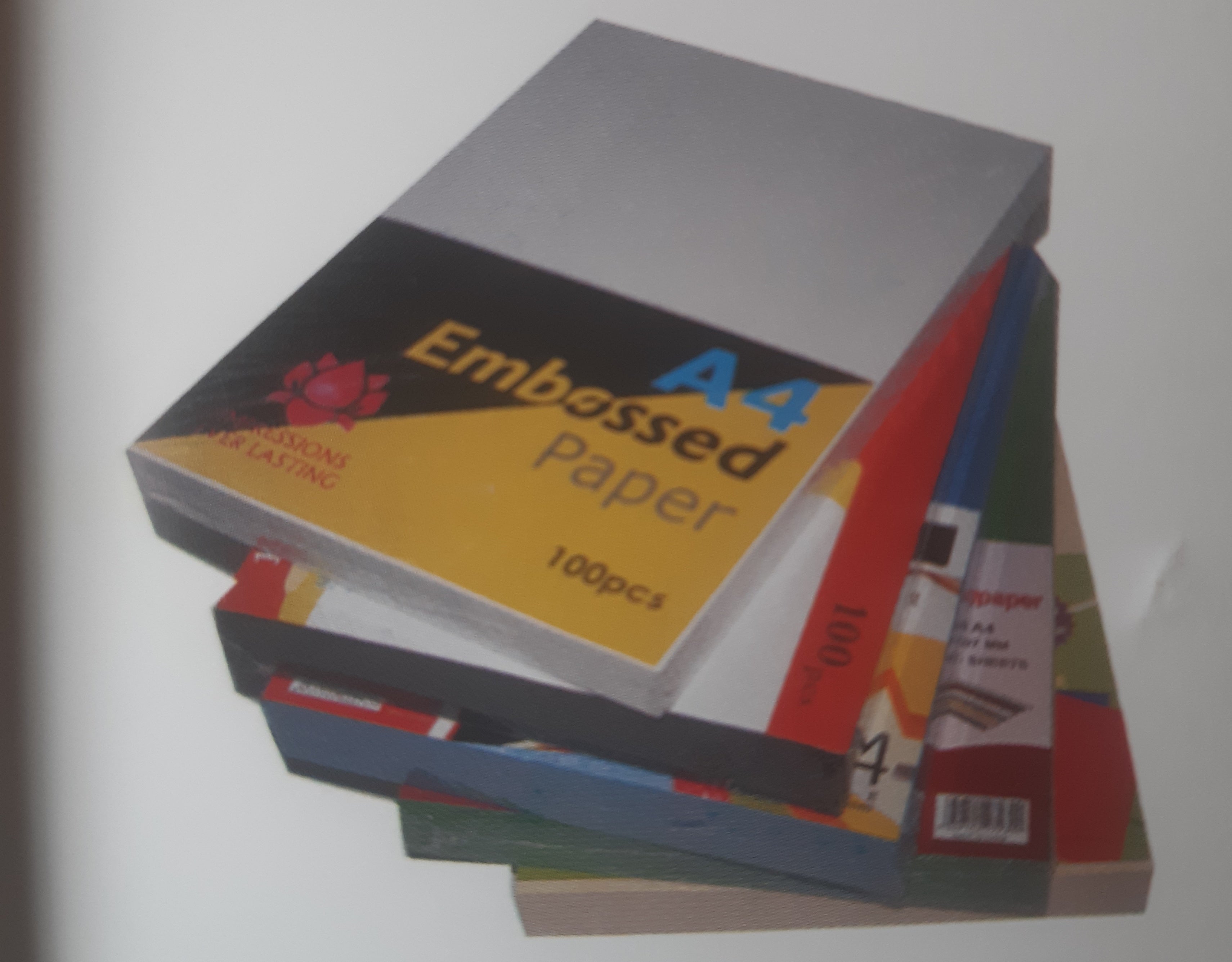 Embossed paper A4 100pcs in assorted colours